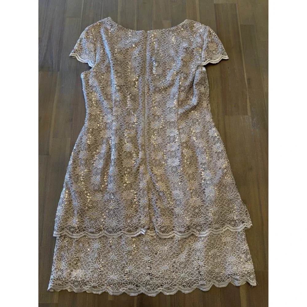 Alex‎ Evenings Petite Sequin Floral Lace Tiered Sheath Dress Taupe Beige 14P